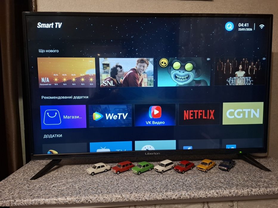 Телевізор liberton 43 ma1fhdta1 smart TV,t2 в гарному стані