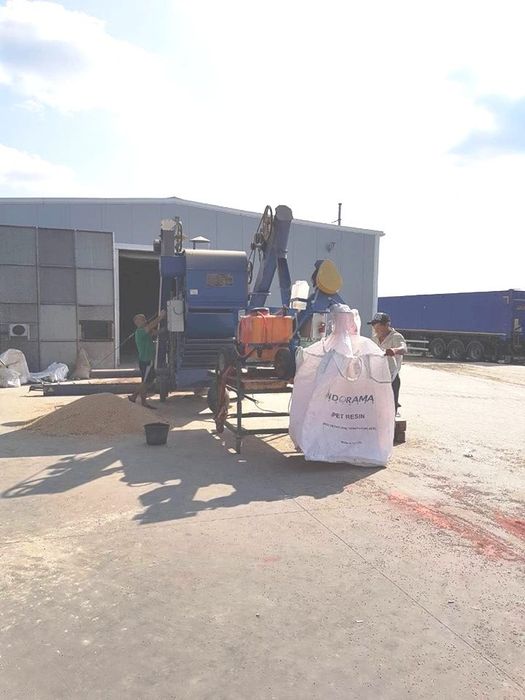 ОВС-25 Очисник вороху самопересувний