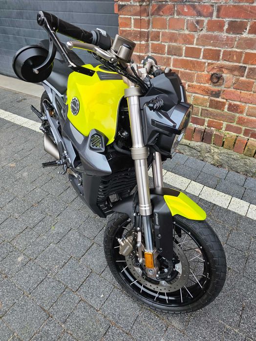 Zontes 125 G1 Spoke