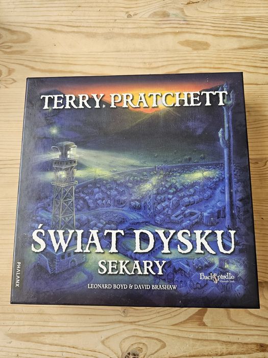 Świat dysku Sekary, IDEAŁ