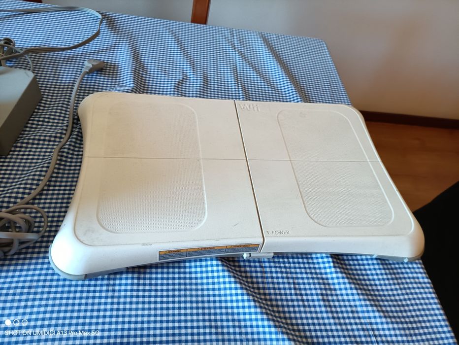 WII com acessórios e jogos