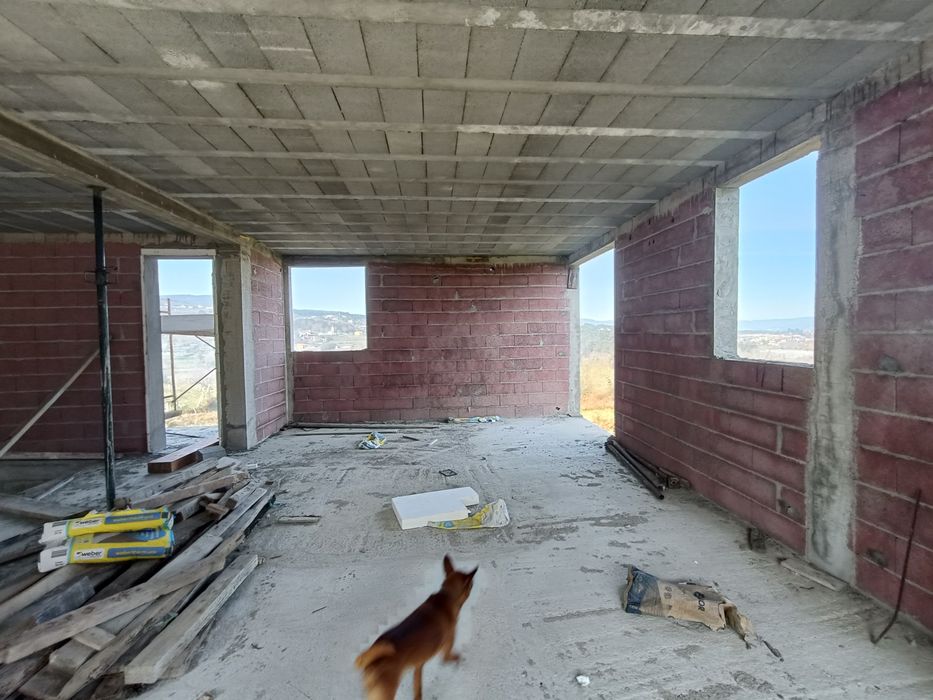 Moradia em fase de construção