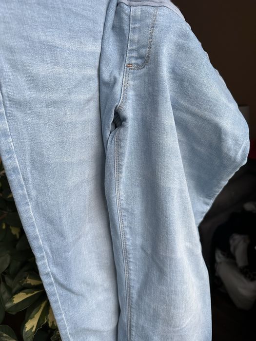 Блакитні джинси для вагітних