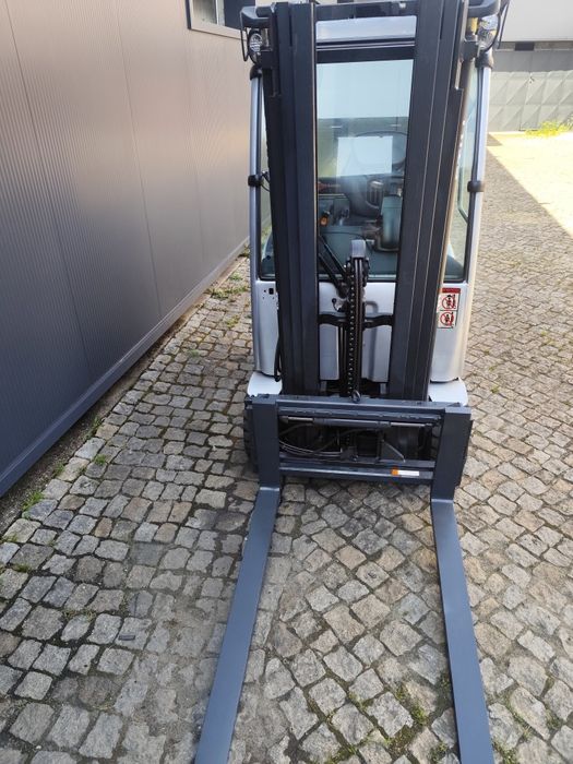 Empilhador eléctrico Still RX 20-20