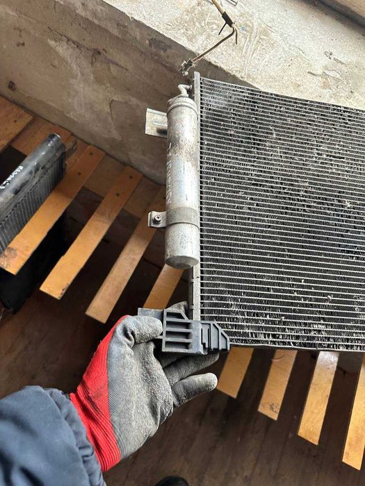 Радиатор кандиционера митсубиши аутлендер