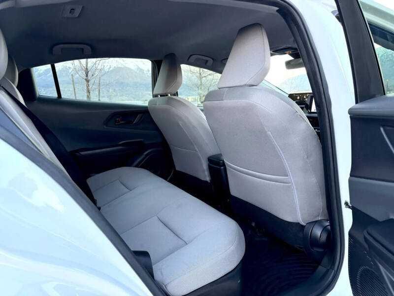 2024 Toyota Prius