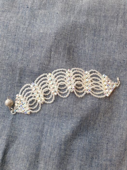 Pulseira feita de cristais Swarovski (2AB)