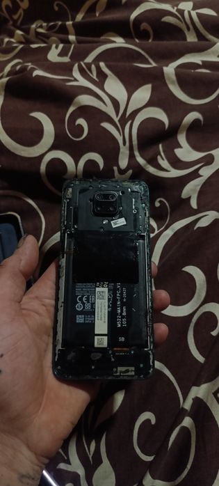 Продам редмі нот 9 про на 64 гіг