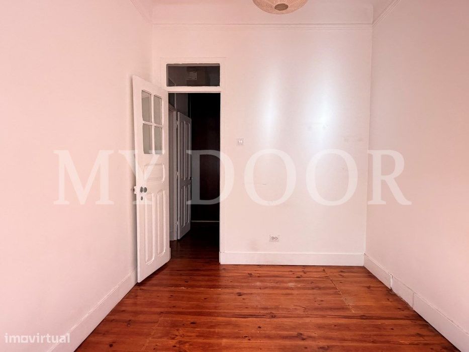Apartamento T1 em Moscavide - Muita luz solar - Central