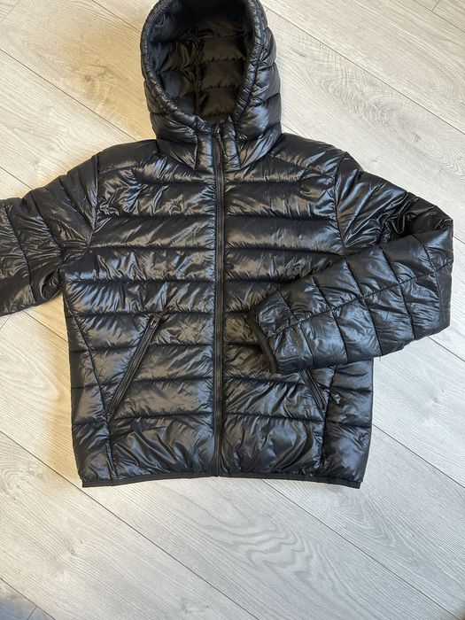 Продам куртку Bershka