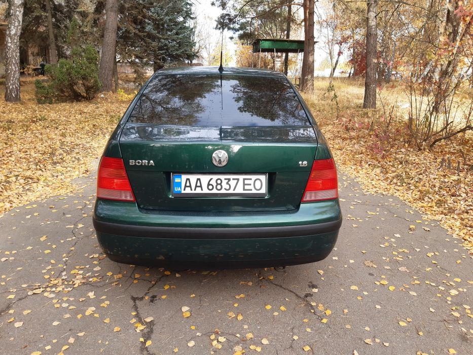 Volkswagen Bora, Golf, Jetta