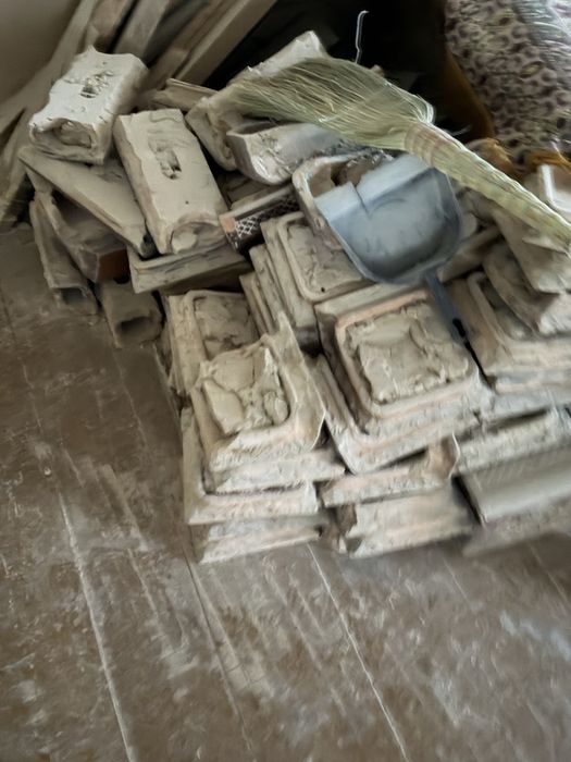 Віддам безкоштовно бой щикатурка