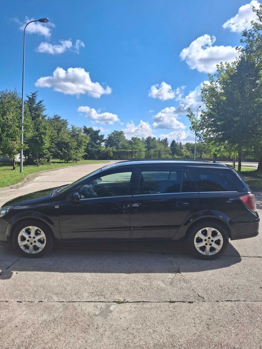 Opel Astra 1.9 diesel 100KM niski przebieg