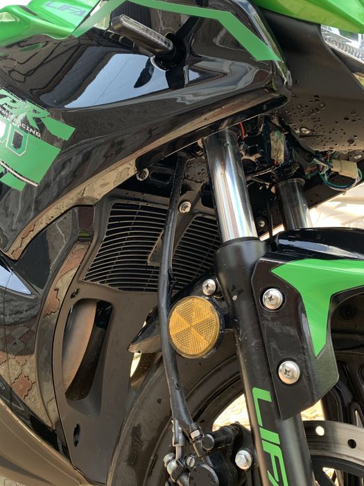 Мотоцикл Lifan KPR200