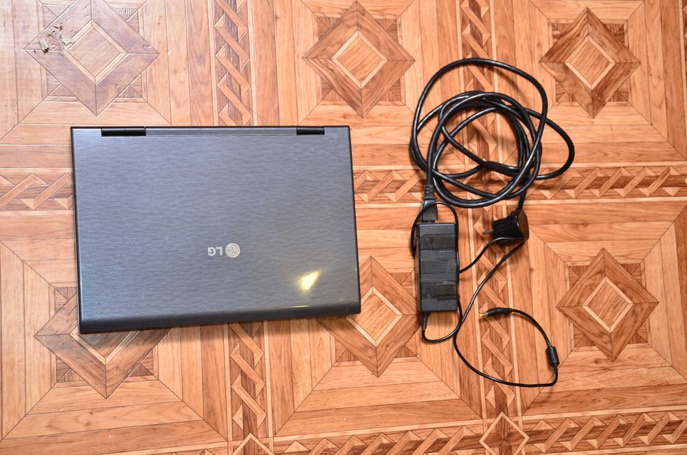 ноутбук LG R40 R405-A