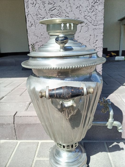 Самовар царский, латунный, фабрики братьев Воронцовых, на дровах