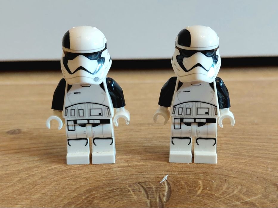 LEGO Star Wars / 2x First Order Stormtrooper Executioner / sw0886