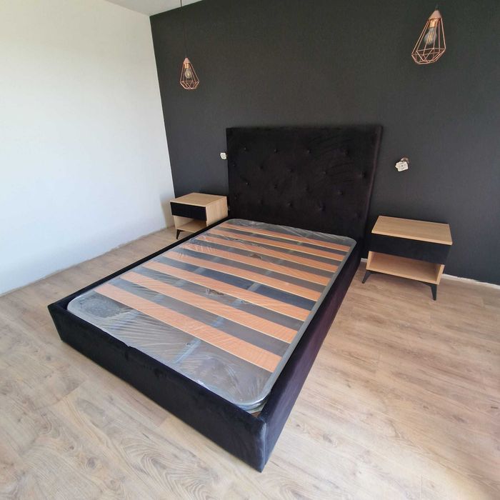 Camas De Casal Estofadas Top de Gama 190x140m Estrado Incluído 199€ !!