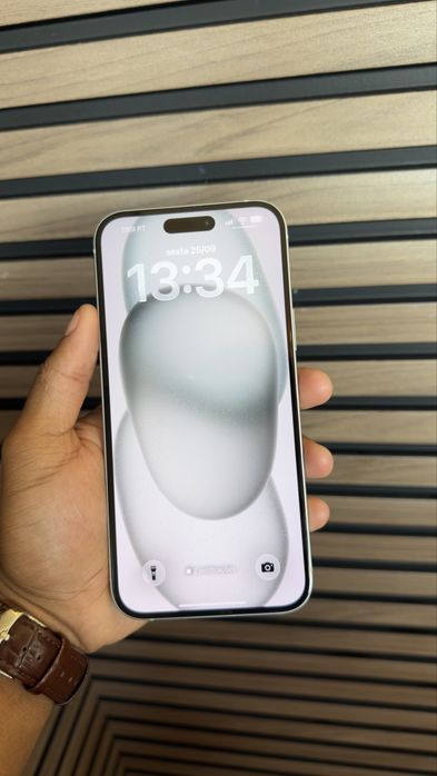iPhone 15 Plus 128GB