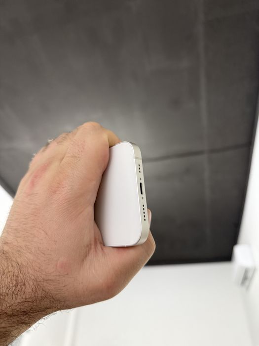 Apple iphone 14 128 gb Neverlock білий 98%