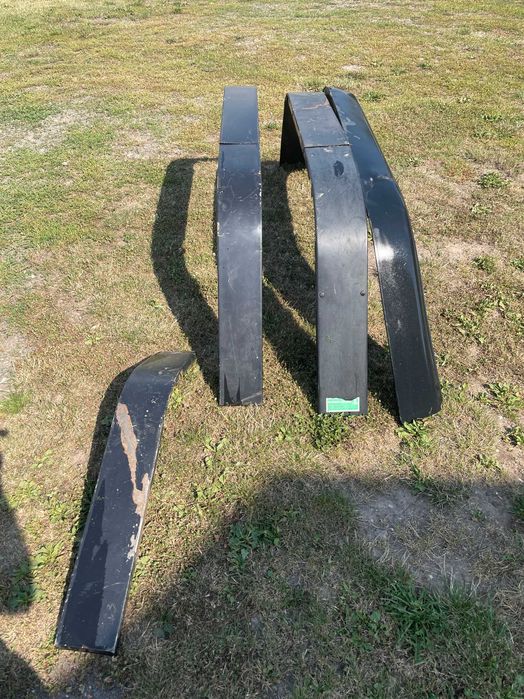 Fendt  - poszerzenia błotników