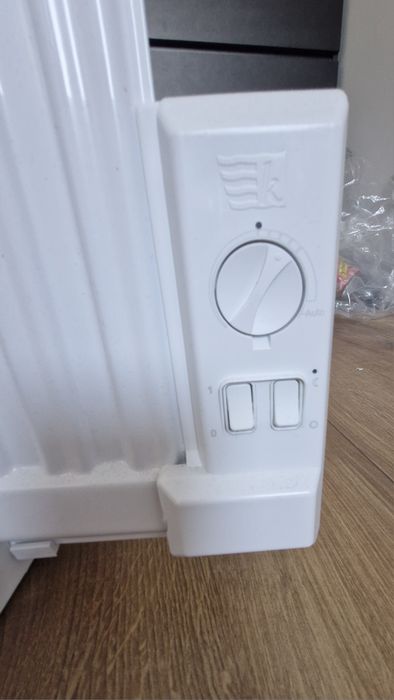 Grzejnik Olejowy Elektryczny 1500W Elpe Termostat