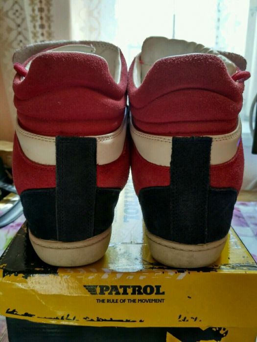 Кросовки Сникерсы / Кросівки