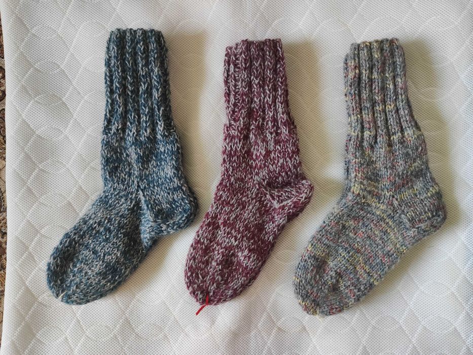Носки в'язані , носки вязаные. Шкарпетки плетені.