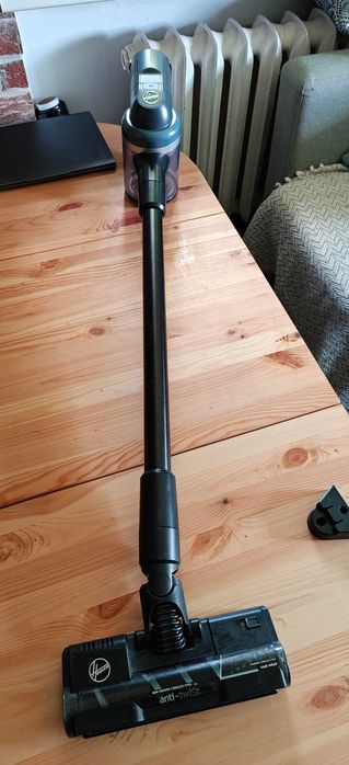 Odkurzacz pionowy Hoover HF4 Anti-Twist | Akcesoria | Stan BDB
