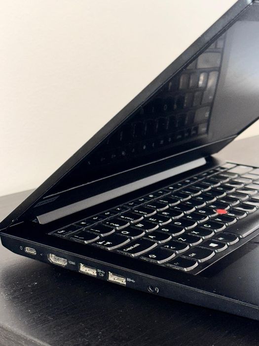 Lenovo ThinkPad E490 i5-8265U | 16GB RAM | SSD 480GB | Windows 11