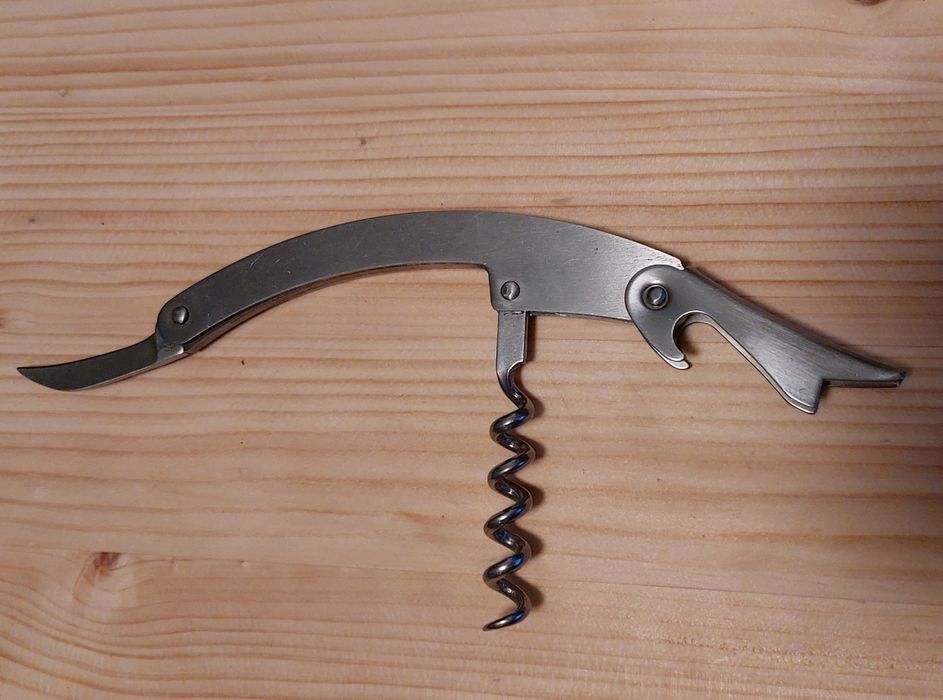 Otwieracz korkociąg barmański