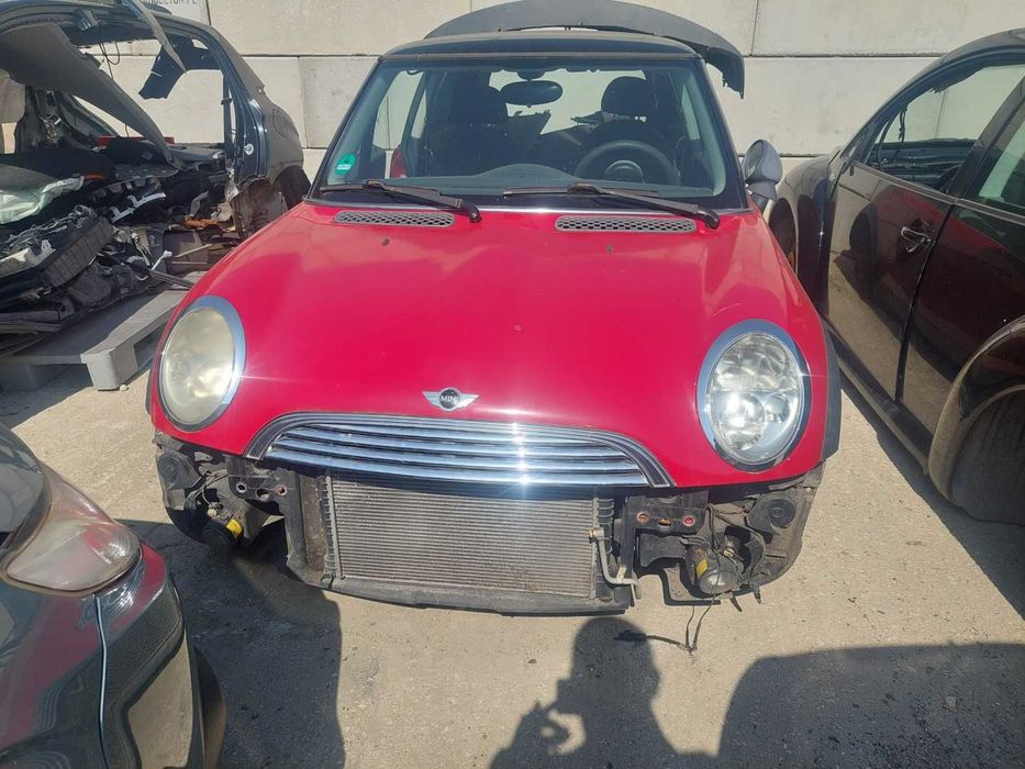 MINI Cooper na częsci