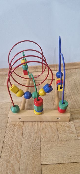 Zabawka dziecięca  na drutach i miśki
