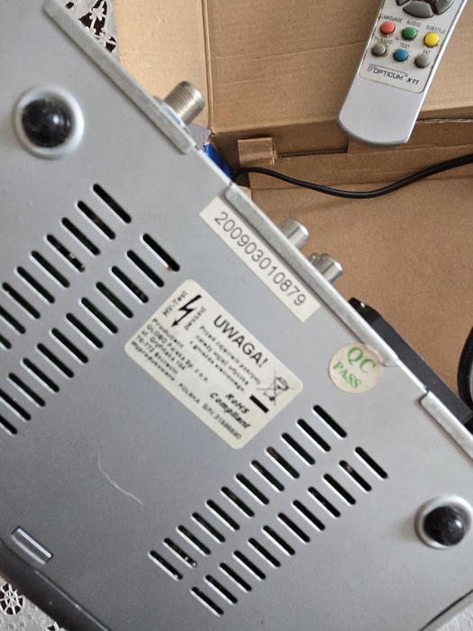 Opticum x11-tuner DVB-S-satelitarny