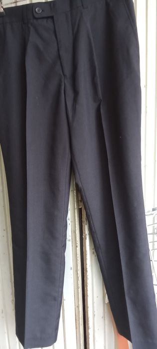 Fato de homem novo nunca estreado