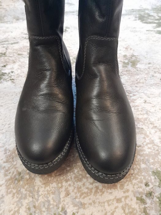 Продам шкіряні чоботи Remonte р.37