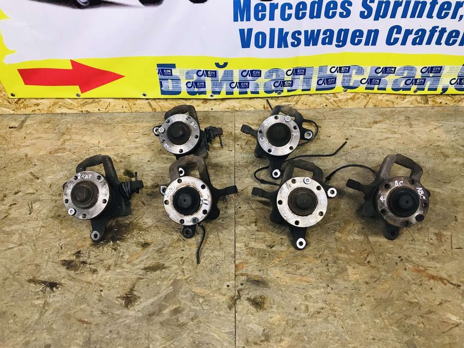 Цапфа Спринтер 904 спарка поворотный кулак Sprinter ступица LT разборк