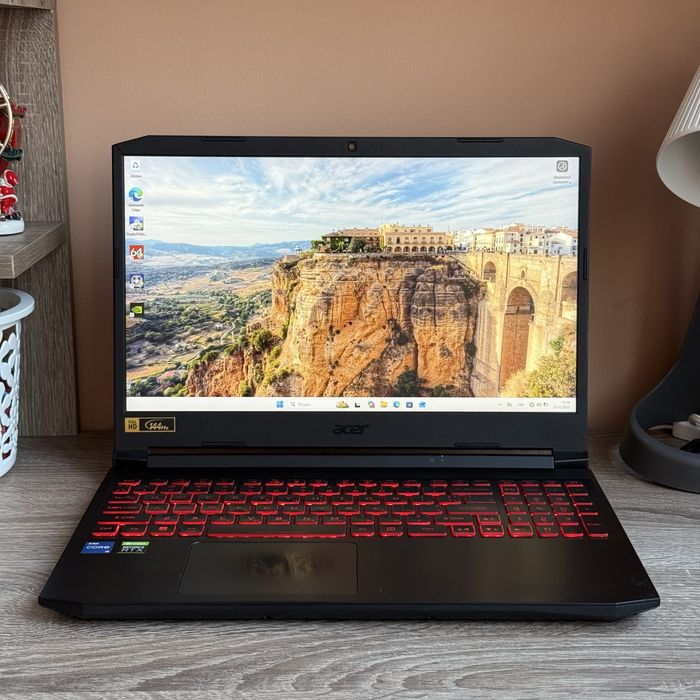 Ноутбук ACER RTX 3050 4gb