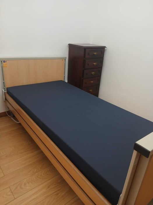 Cama Articulada nova