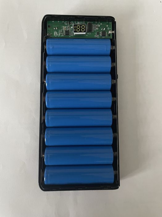 Повербанка зі швидкою зарядкою 20000АЧ