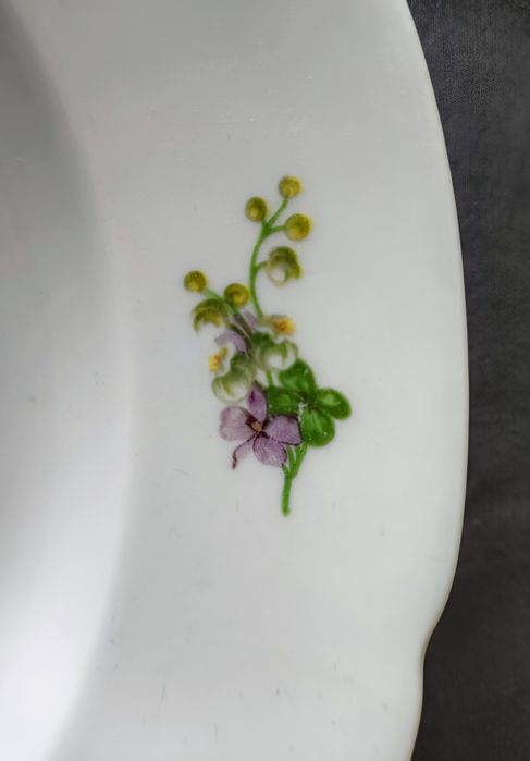 Посуда тарелка ВСЕУКРТРЕСТ 20-ые фарфор ранние советы НЭП