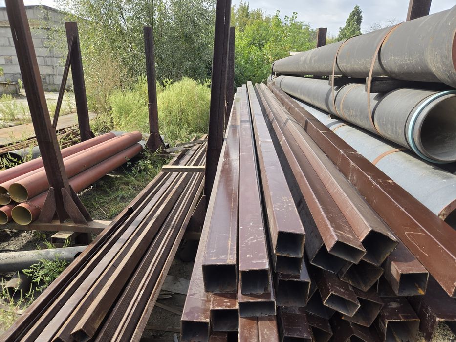 Труба профільна квадратна прямокутна 40 х 40, 80х40