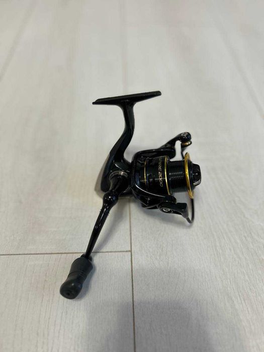 Продам котушку для спінінгу