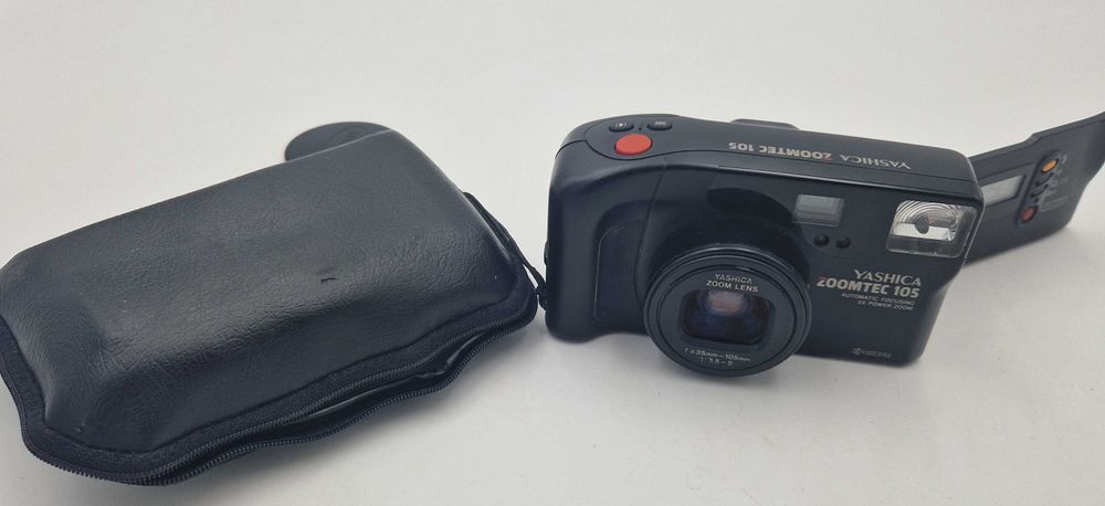 Aparat Yashica ZoomTec 105 35mm-105mm Pokrowiec APARAT na klisze