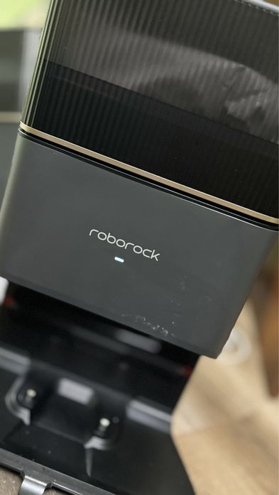 Робот пилосос-миючий.  RoboRock Q5 Max Plus (Black)