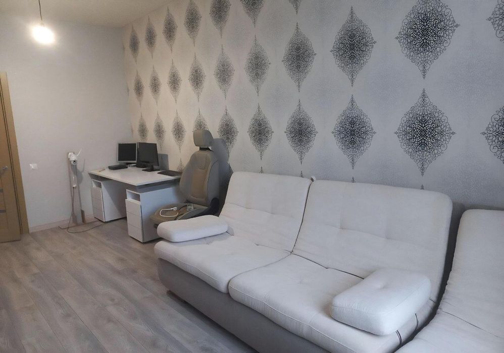Продам 3-кім. квартиру вул. Станислава Партали (Балакірева), 17