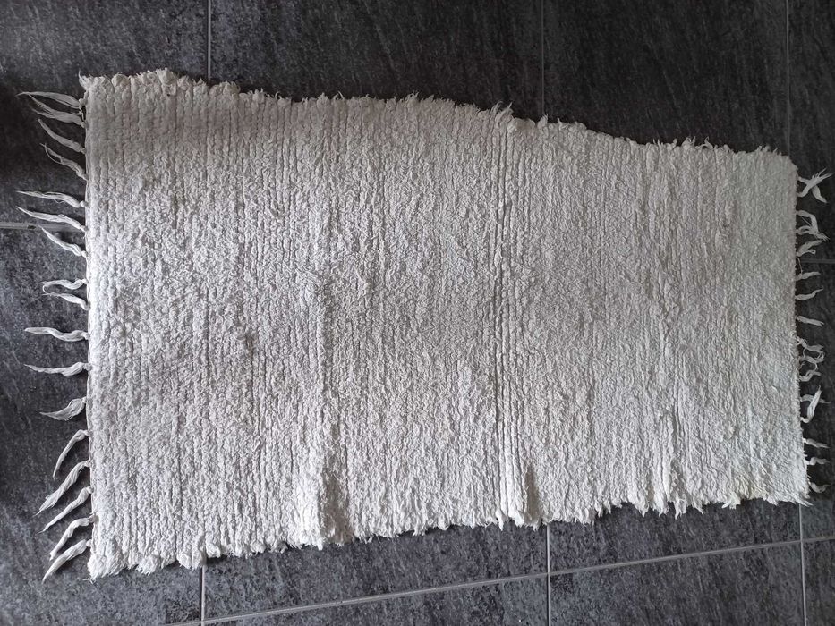 Carpetes e tapetes (como nova e novos)