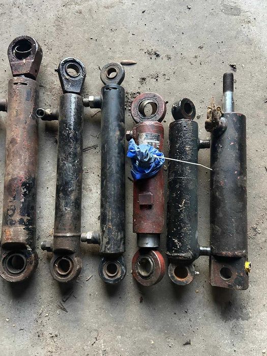siłownik hydrauliczny dwustronny dwukierunkowy