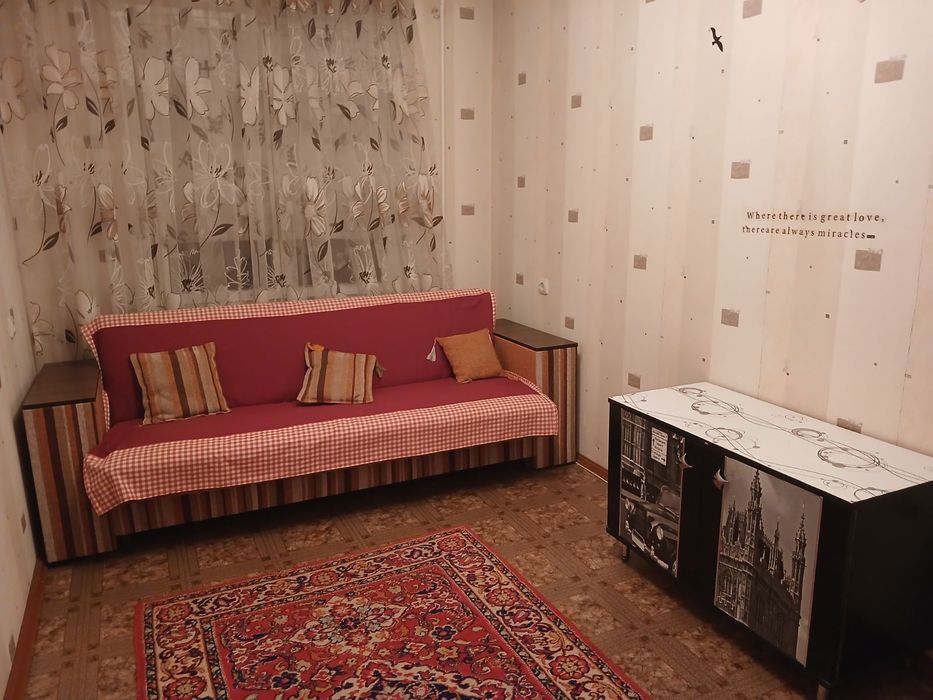 Сдаю 2к/кв 3/9 пр.Мира ( площ.Победы), мебель,техника 8000