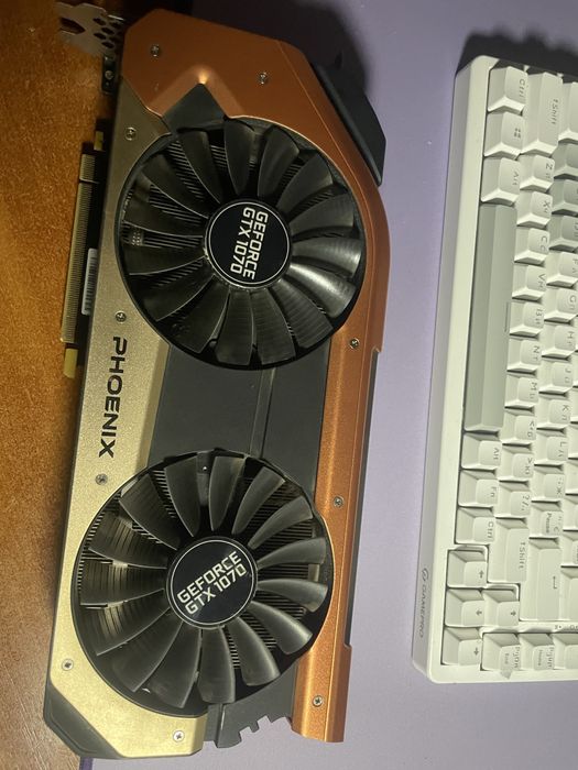 Продам видеокарту geforce gtx 1070